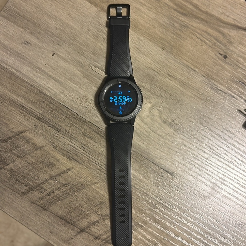 SAMSUNG GEAR S3 FRONTIER Smartwatch 46MM - Black